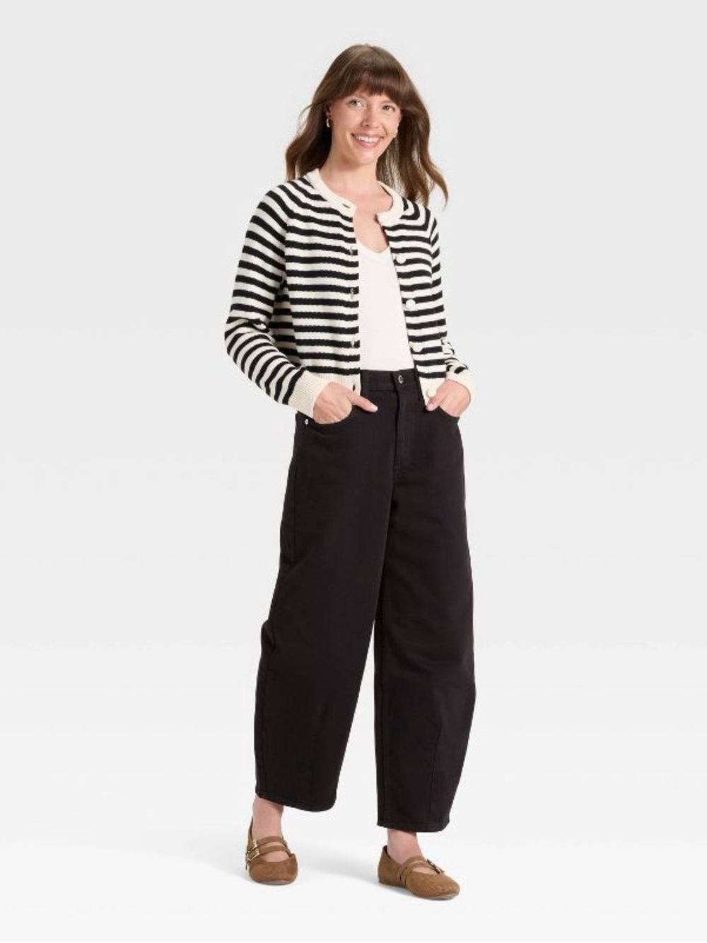 Universal Thread Easy High Rise Barrel Jean